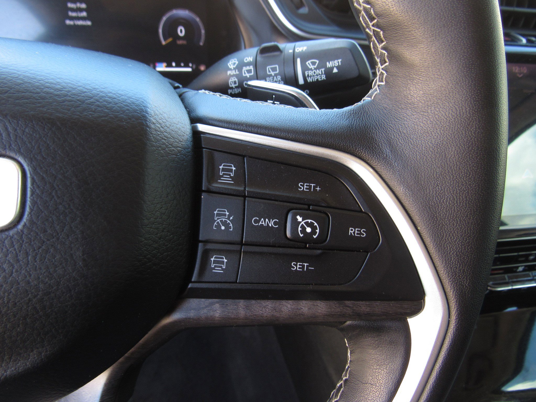 Used 2021 Jeep Grand Cherokee L Limited image 29