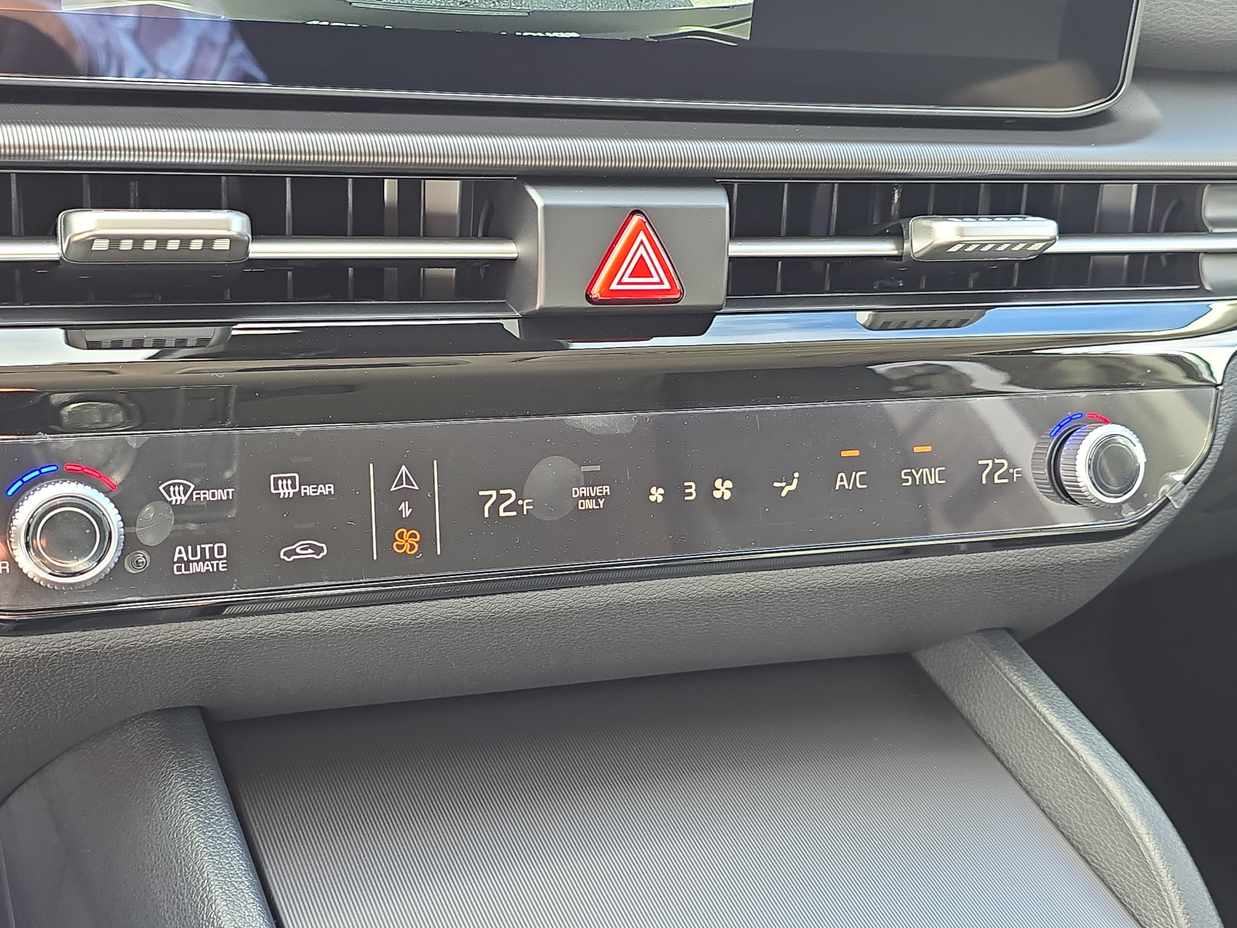 New 2027 Kia Sportage EX AWD/4WD image 24