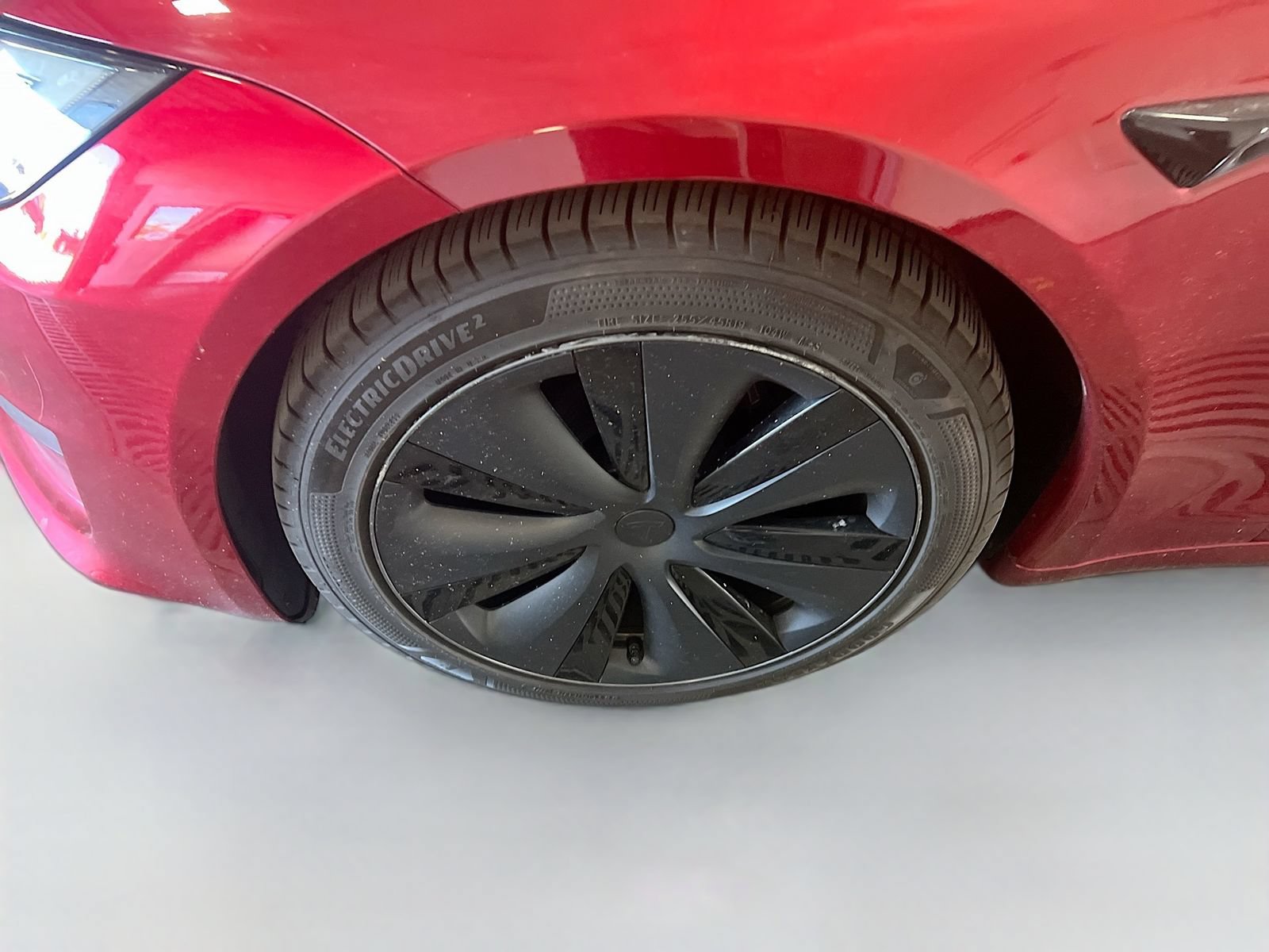 Used 2023 Tesla Model S Standard Range AWD/4WD image 29