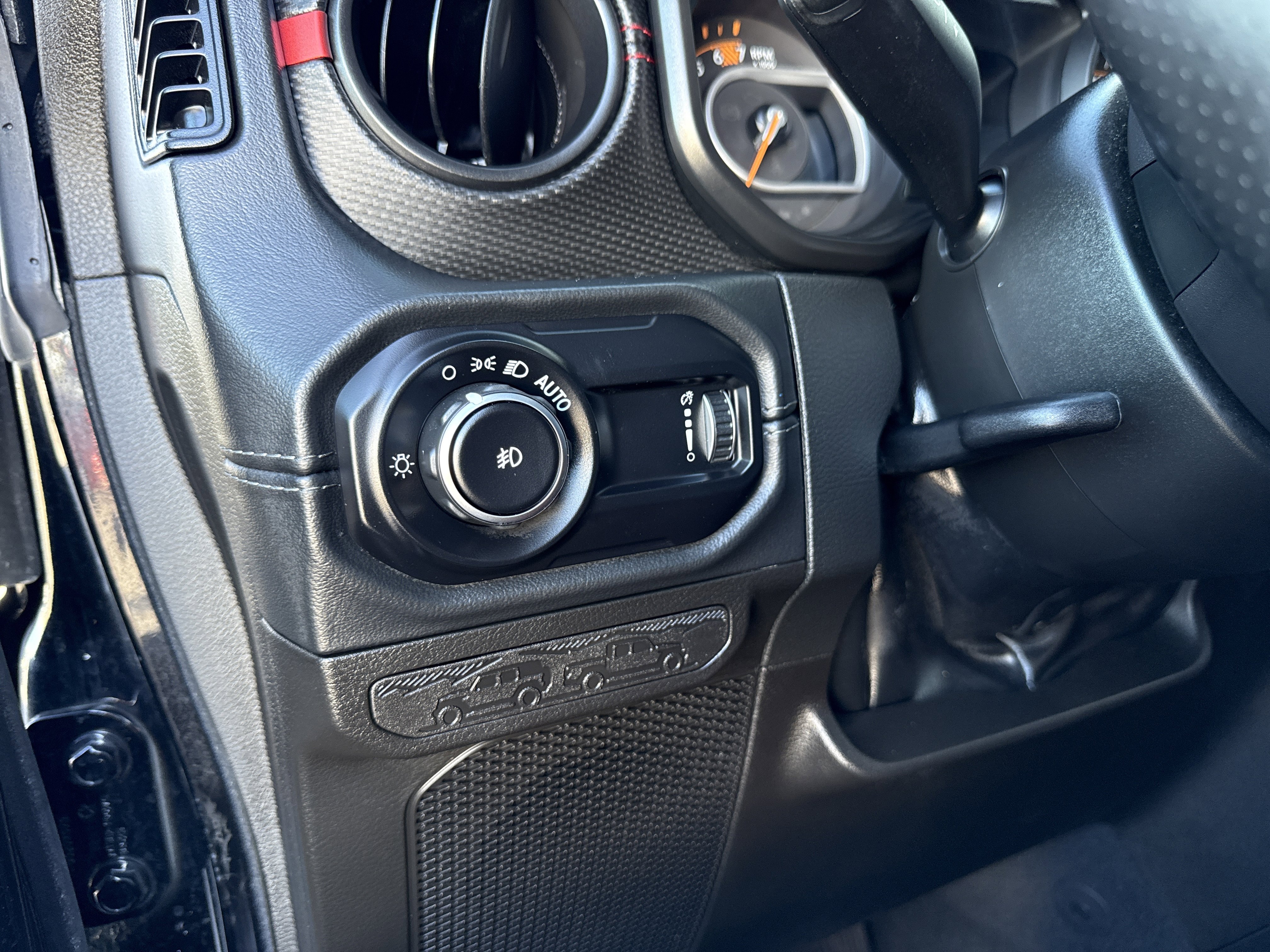 Used 2024 Jeep Wrangler Rubicon 392 image 30