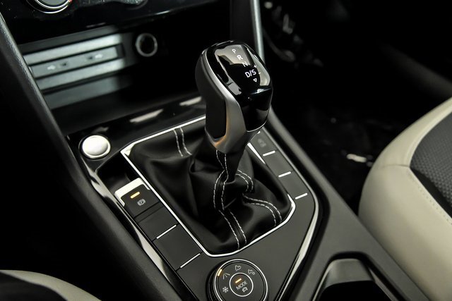 Certified 2025 Volkswagen Taos S image 16