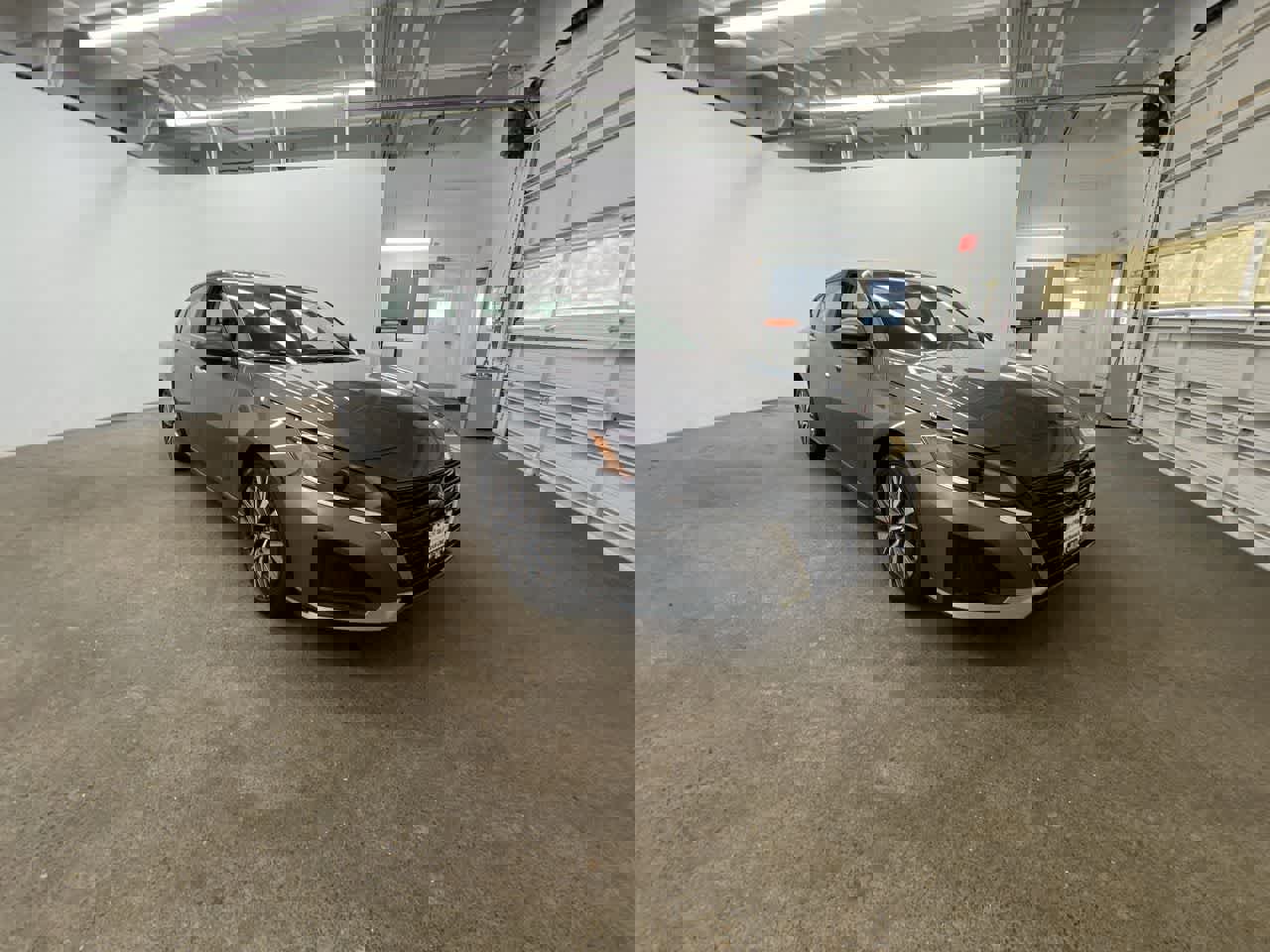 Used 2025 Nissan Altima 2.5 SV image 8