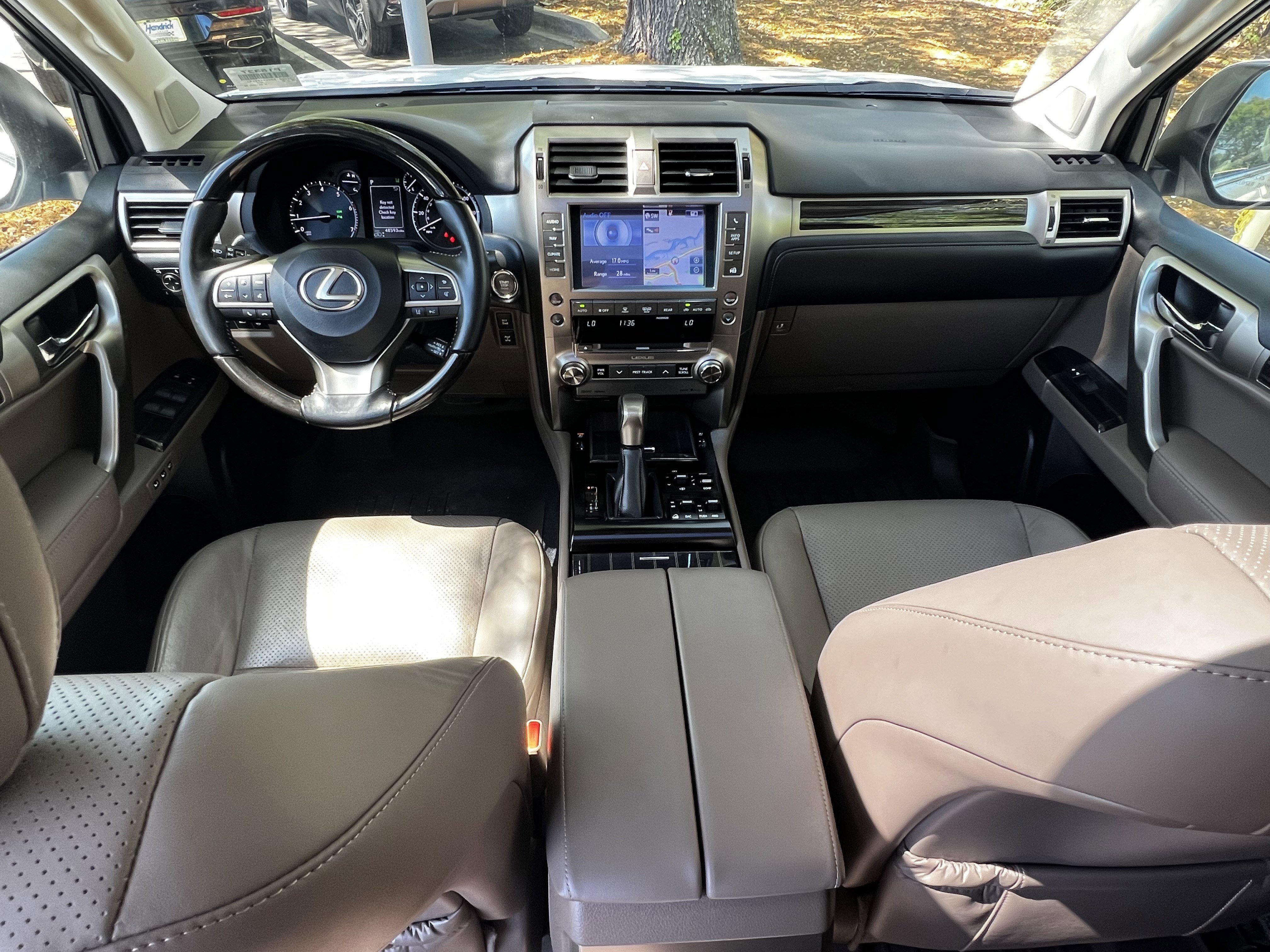 Used 2020 Lexus GX 460 Luxury w/ Accessory Package image 35