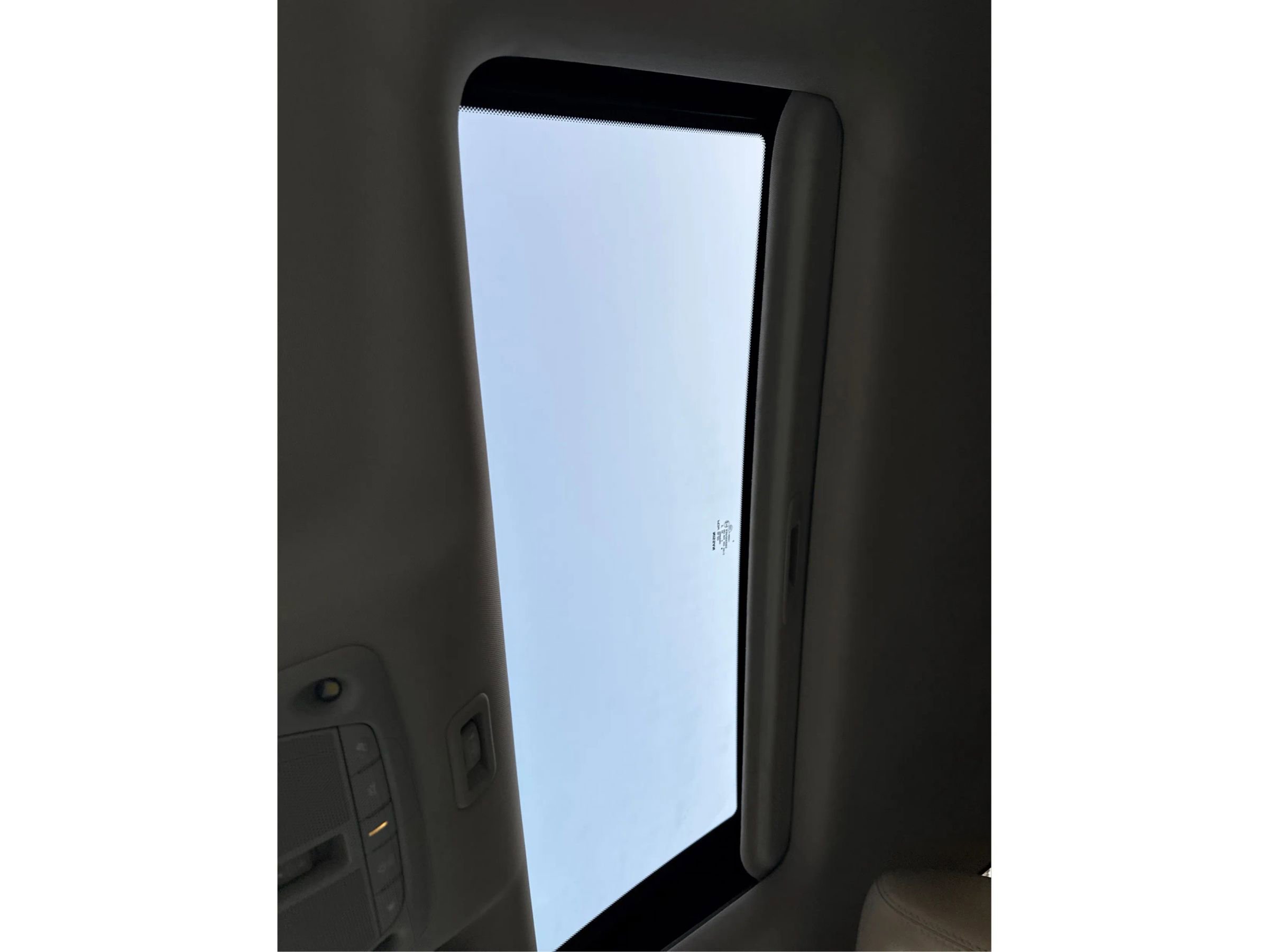 Used 2015 Nissan Pathfinder Platinum AWD/4WD image 19