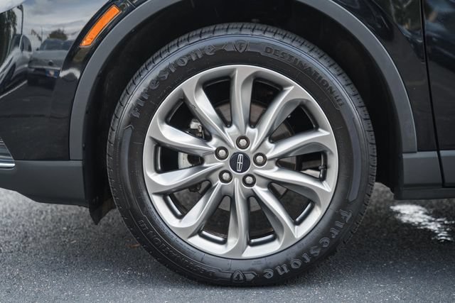 Used 2020 Lincoln Corsair AWD w/ Premium Package image 16