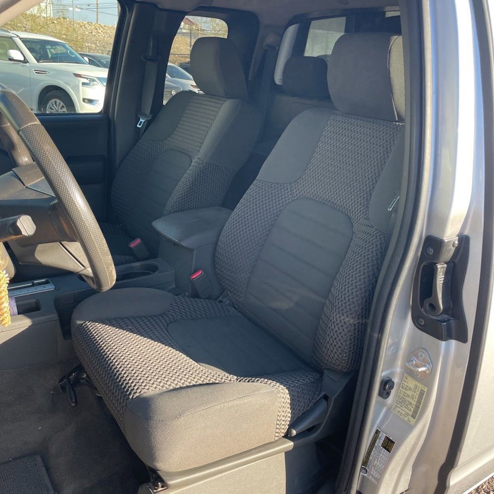 Used 2017 Nissan Frontier SV image 16