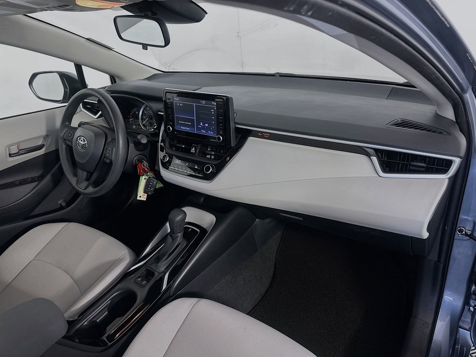 Used 2022 Toyota Corolla LE FWD image 26