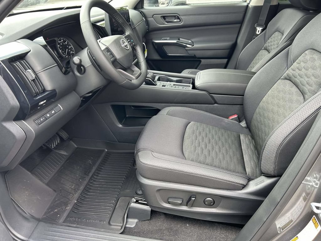 New 2026 Nissan Pathfinder SV w/ Cargo Package FWD image 21
