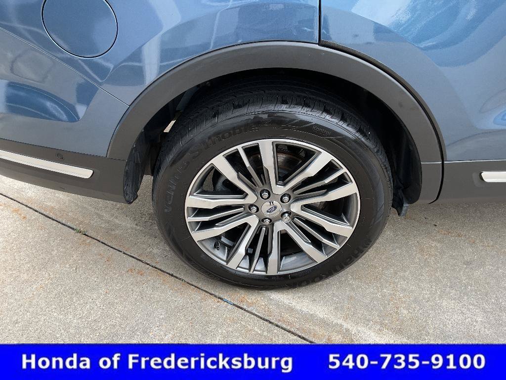 Used 2019 Ford Explorer Platinum AWD/4WD image 11