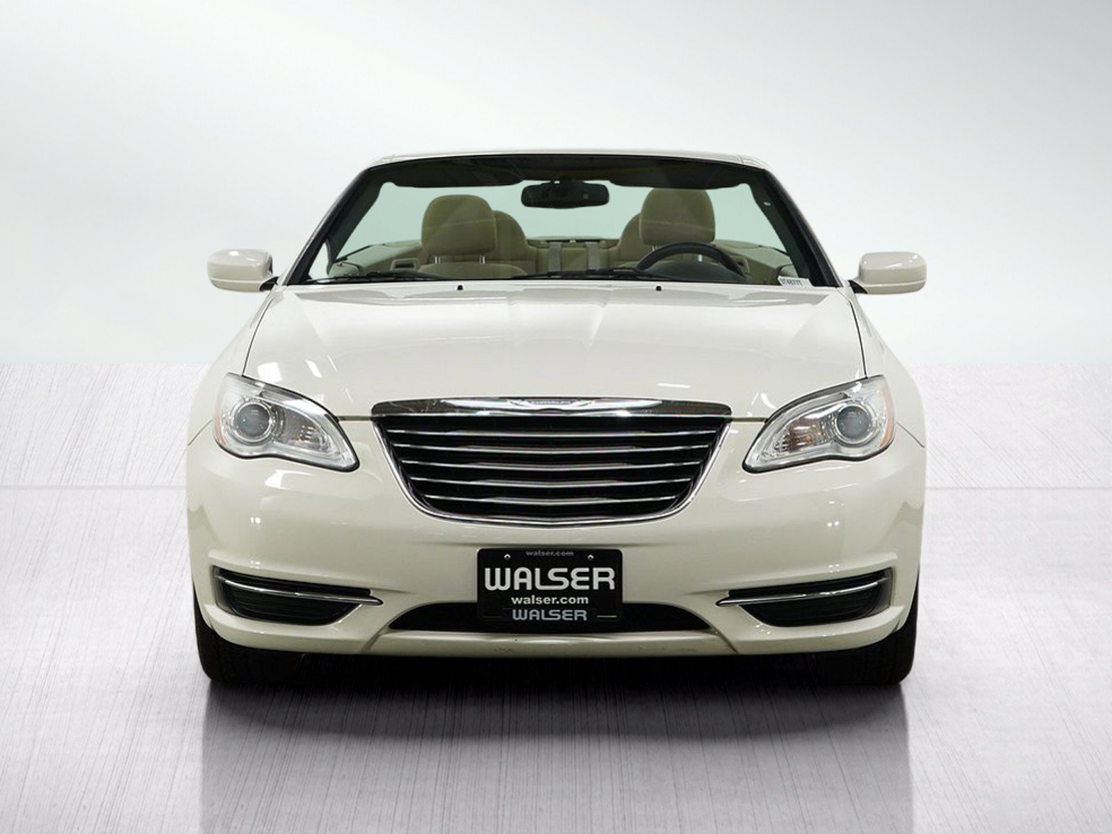 Used 2011 Chrysler 200 Touring FWD image 8