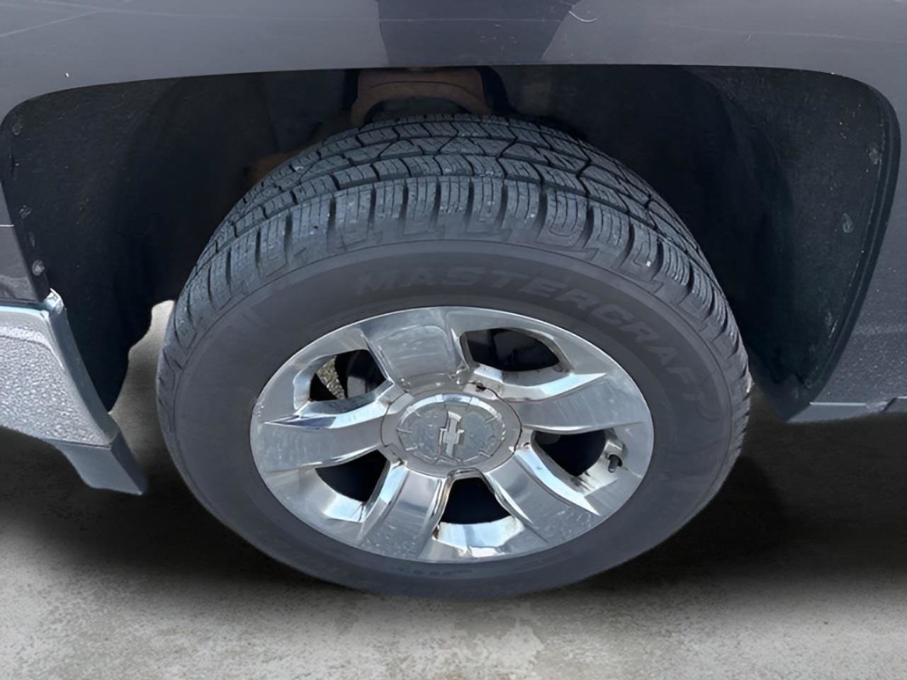 Used 2014 Chevrolet Silverado 1500 LTZ AWD/4WD image 9
