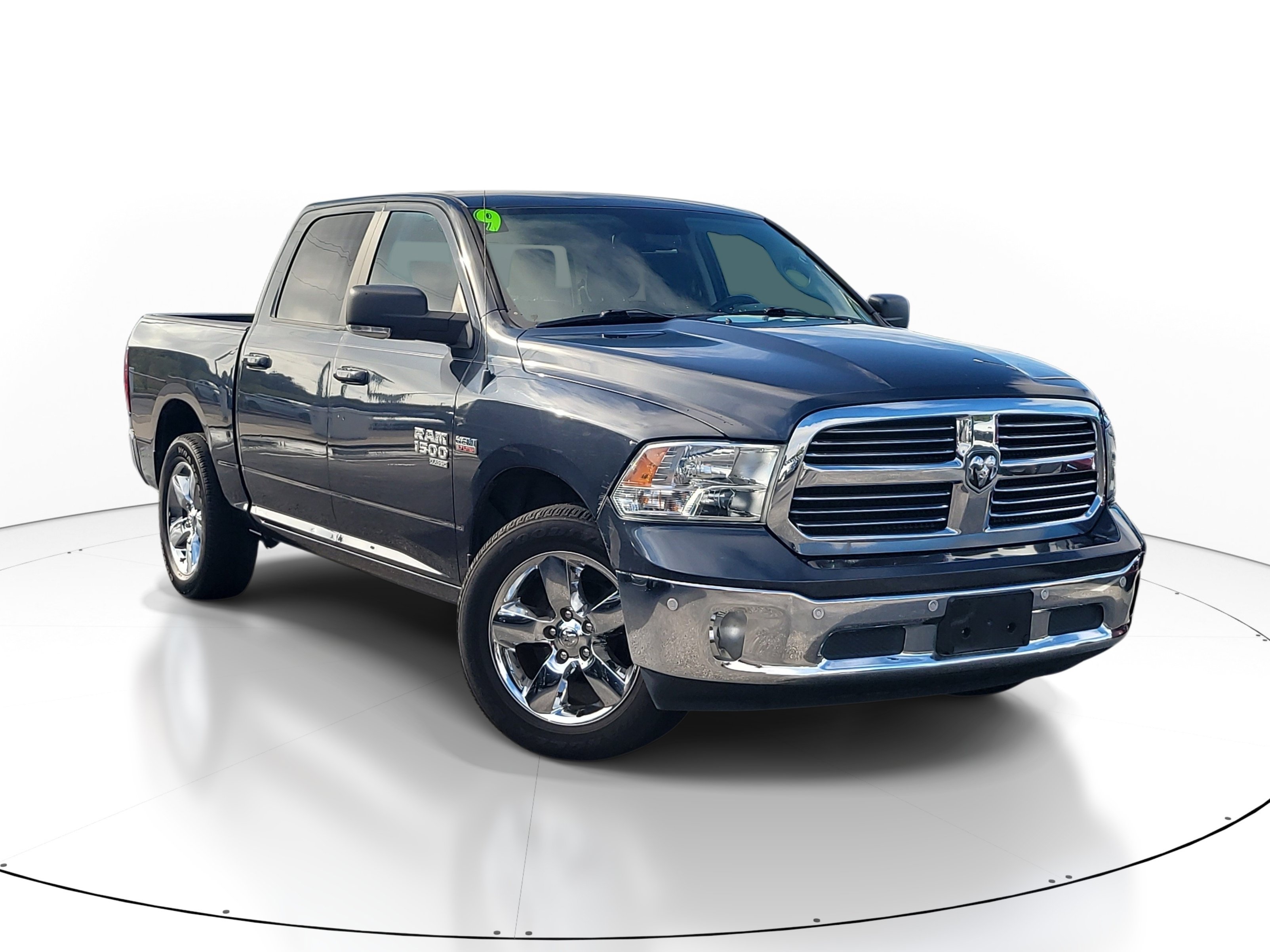 Used 2019 RAM 1500 Lone Star RWD image 1