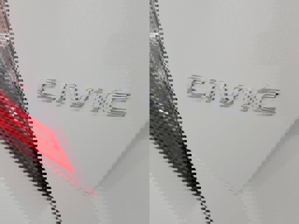 Used 2018 Honda Civic EX-L image 9