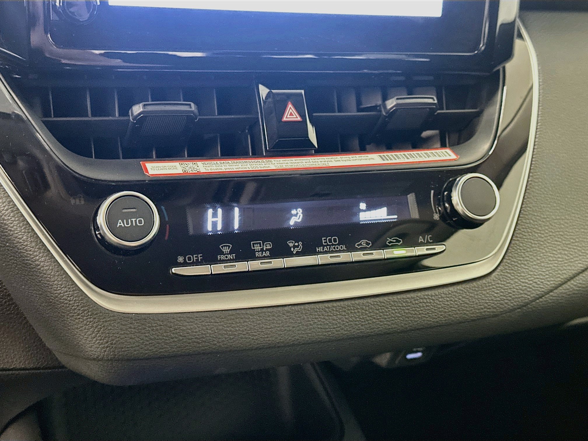 Used 2026 Toyota Corolla LE FWD image 24