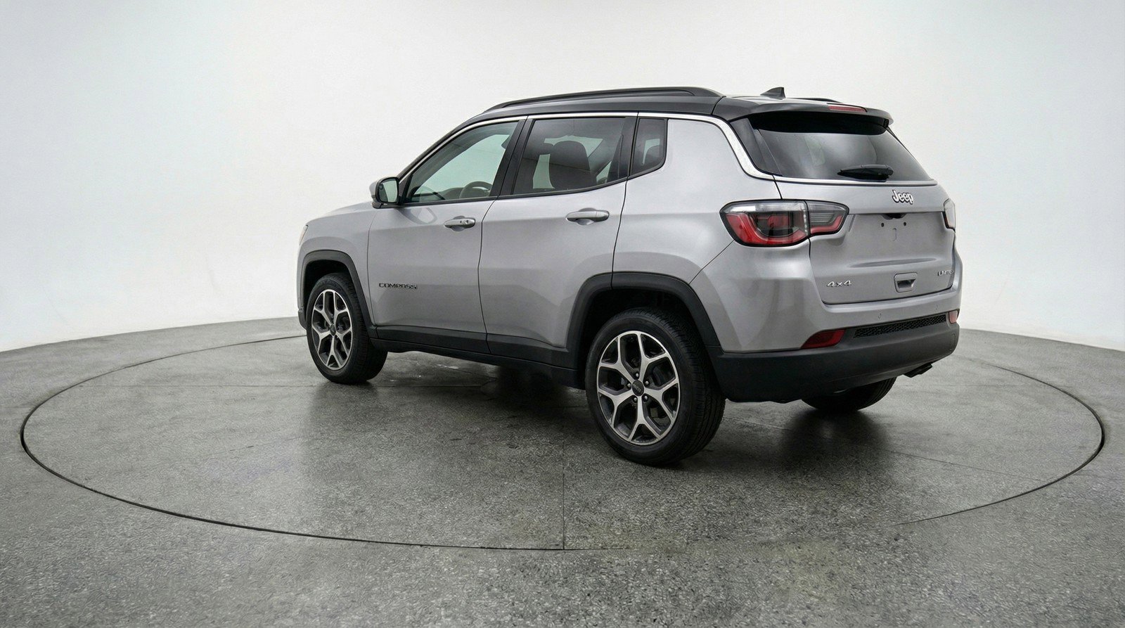 Used 2025 Jeep Compass Limited image 6