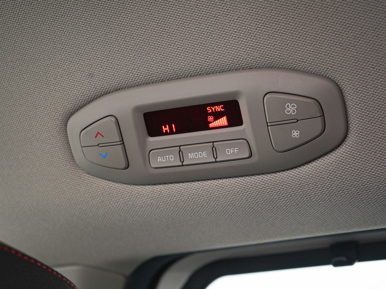 Used 2018 Kia Sedona EX image 23