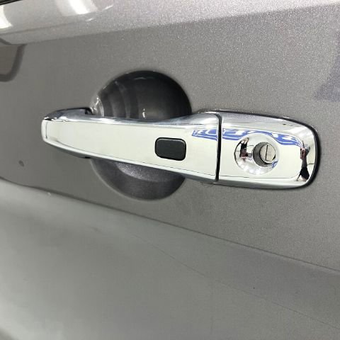 Used 2014 Ford Explorer Limited w/ Equipment Group 301A AWD/4WD image 25