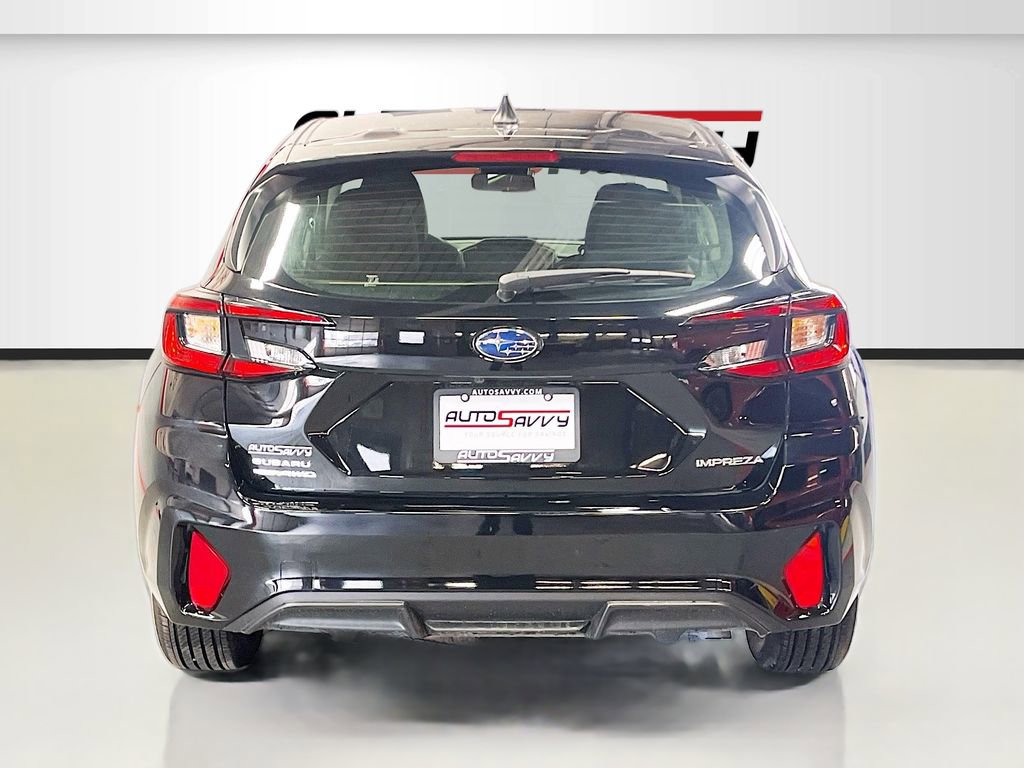 Used 2025 Subaru Impreza 2.0i image 6
