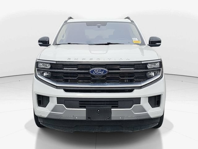 Certified 2025 Ford Expedition Platinum AWD/4WD image 10