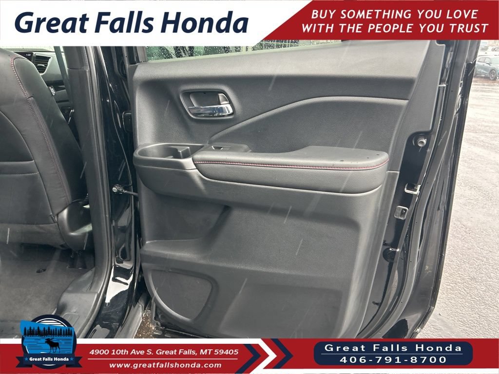 Used 2025 Honda Ridgeline Black Edition image 23