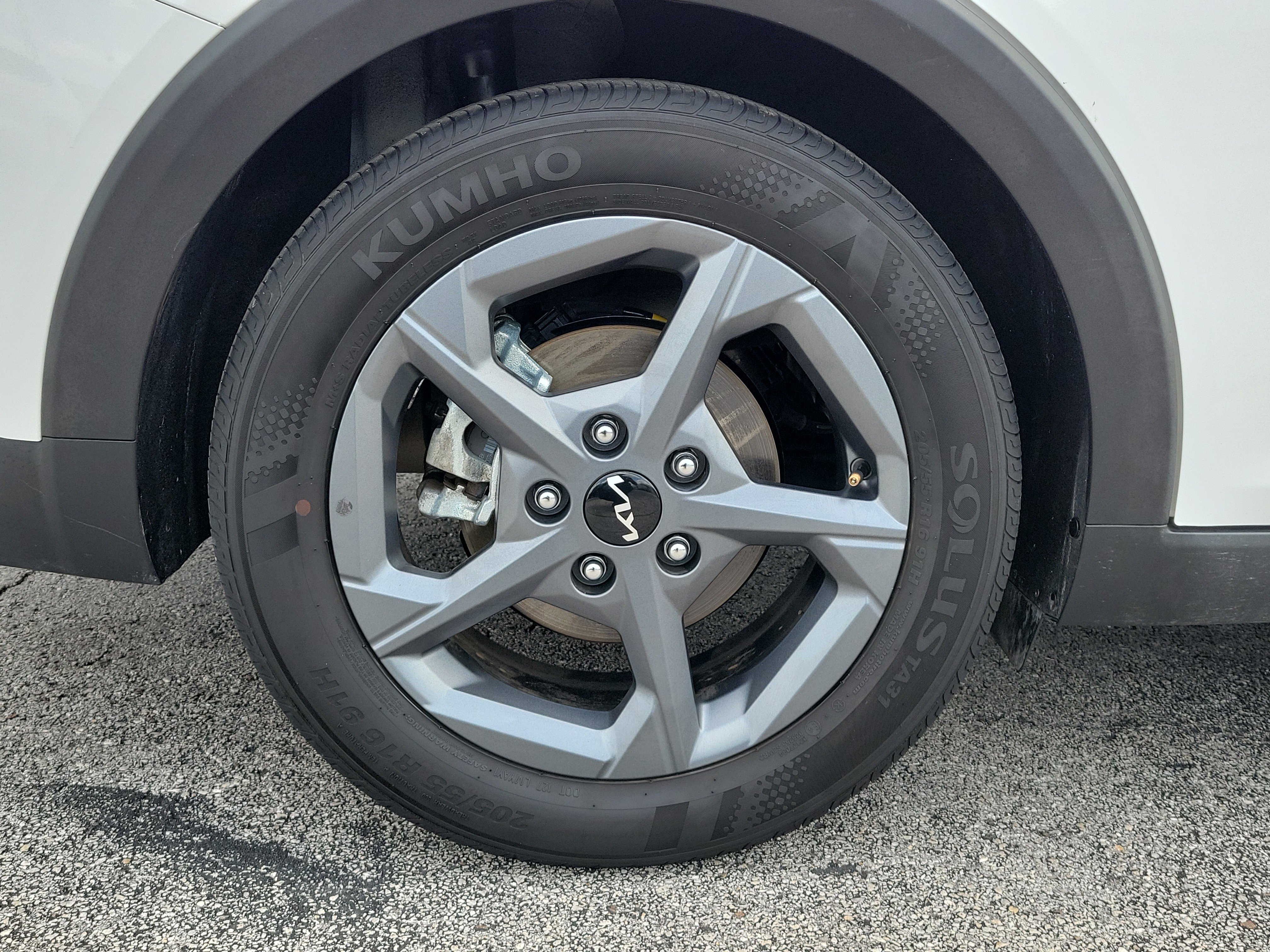 Used 2025 Kia K4 FWD image 9