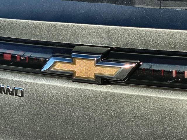 New 2026 Chevrolet Equinox EV LT AWD/4WD image 40