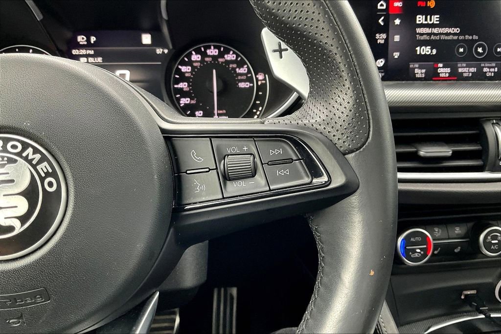 Used 2023 Alfa Romeo Stelvio Veloce image 12