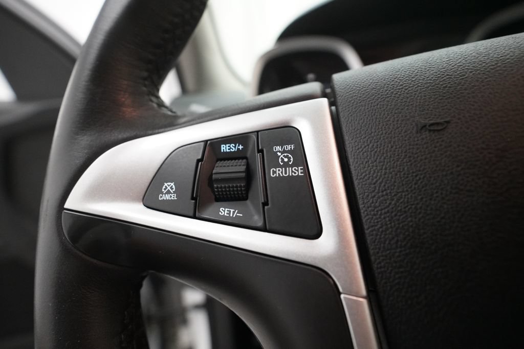 Used 2017 Chevrolet Equinox LT w/ Convenience Package FWD image 17