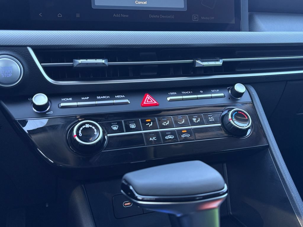 New 2026 Hyundai Sonata SE FWD image 25