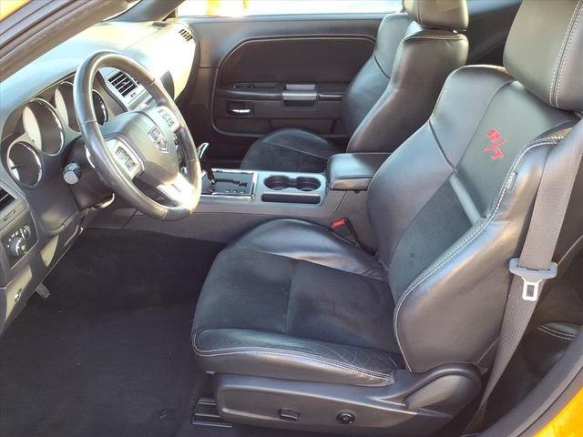 Used 2014 Dodge Challenger R/T RWD image 5