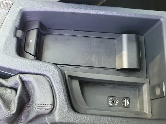 Used 2015 BMW M3 RWD image 39