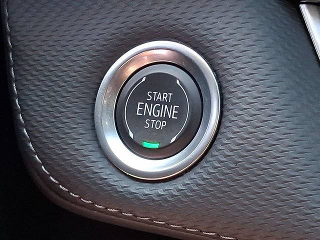 Used 2025 Chevrolet Equinox LT AWD/4WD image 18