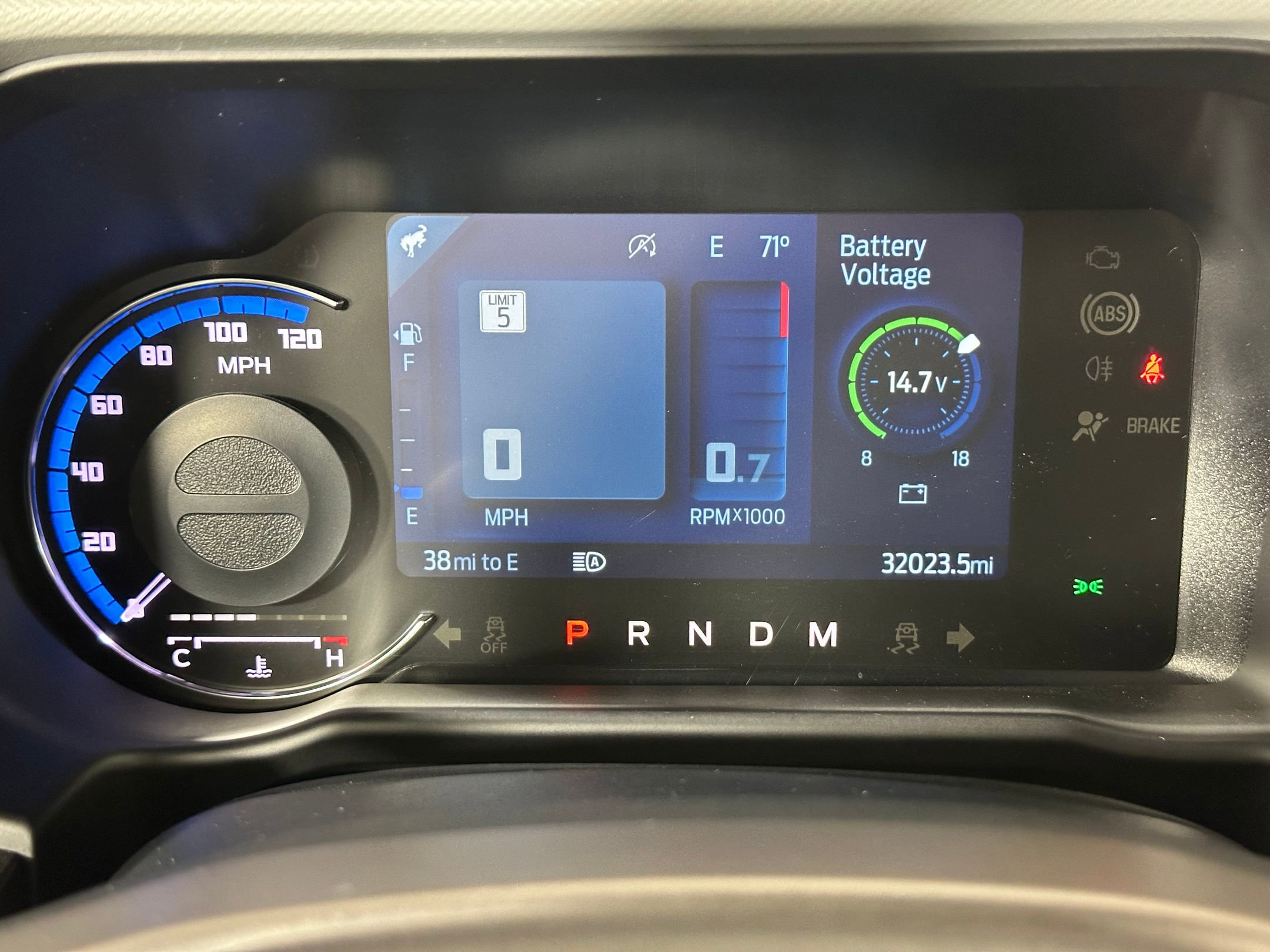 Used 2023 Ford Bronco Badlands image 19