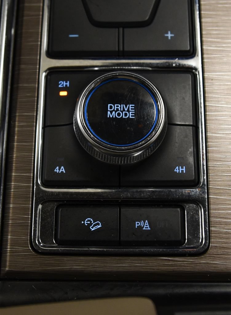 Used 2024 Ford Expedition Limited AWD/4WD image 25