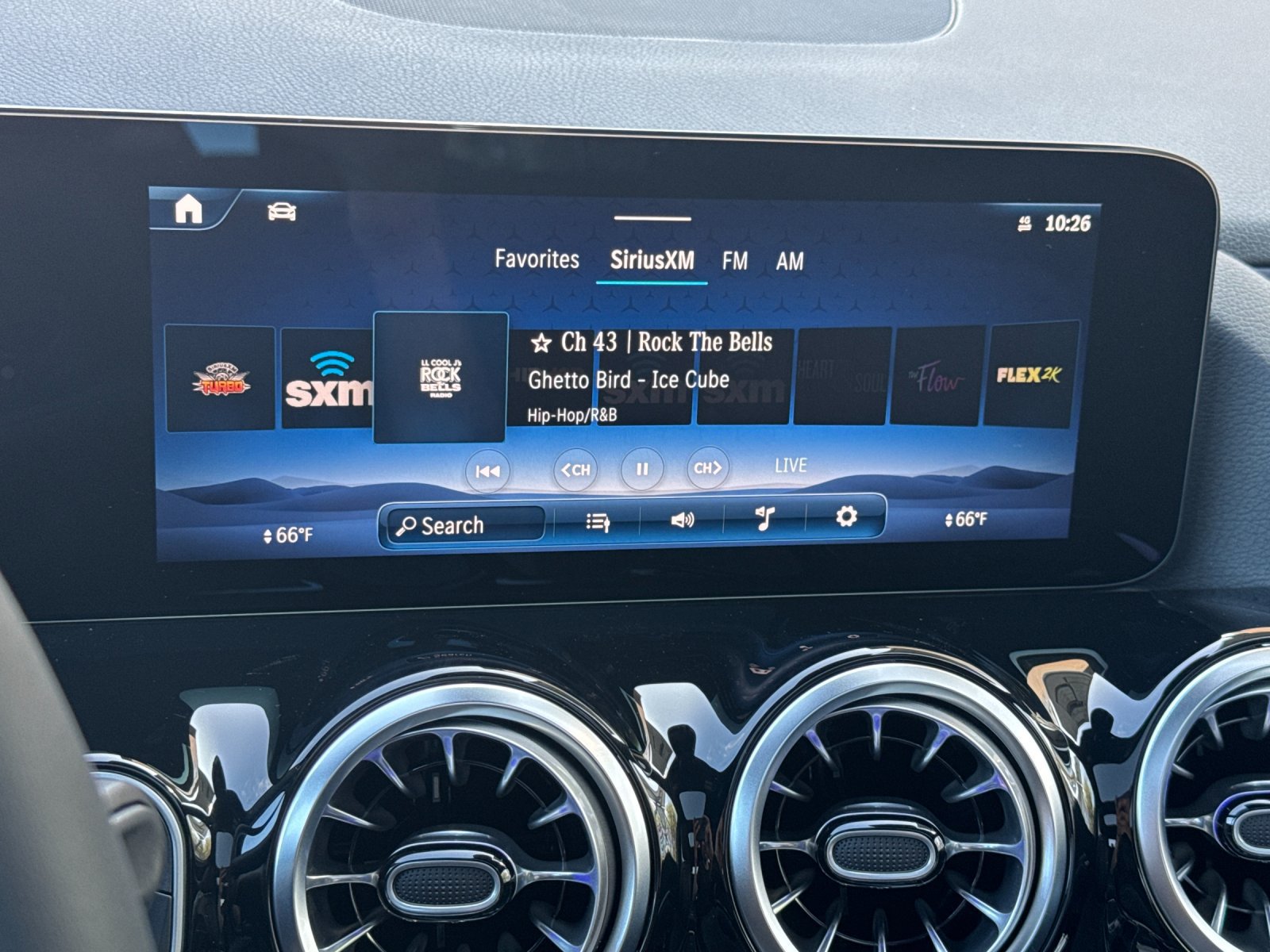 New 2026 Mercedes-Benz GLA 250 4MATIC image 16