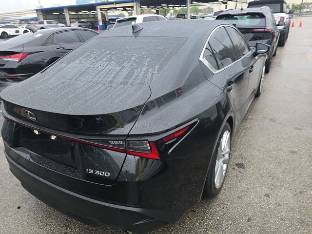 Used 2022 Lexus IS 300 w/ Accessory Package image 6