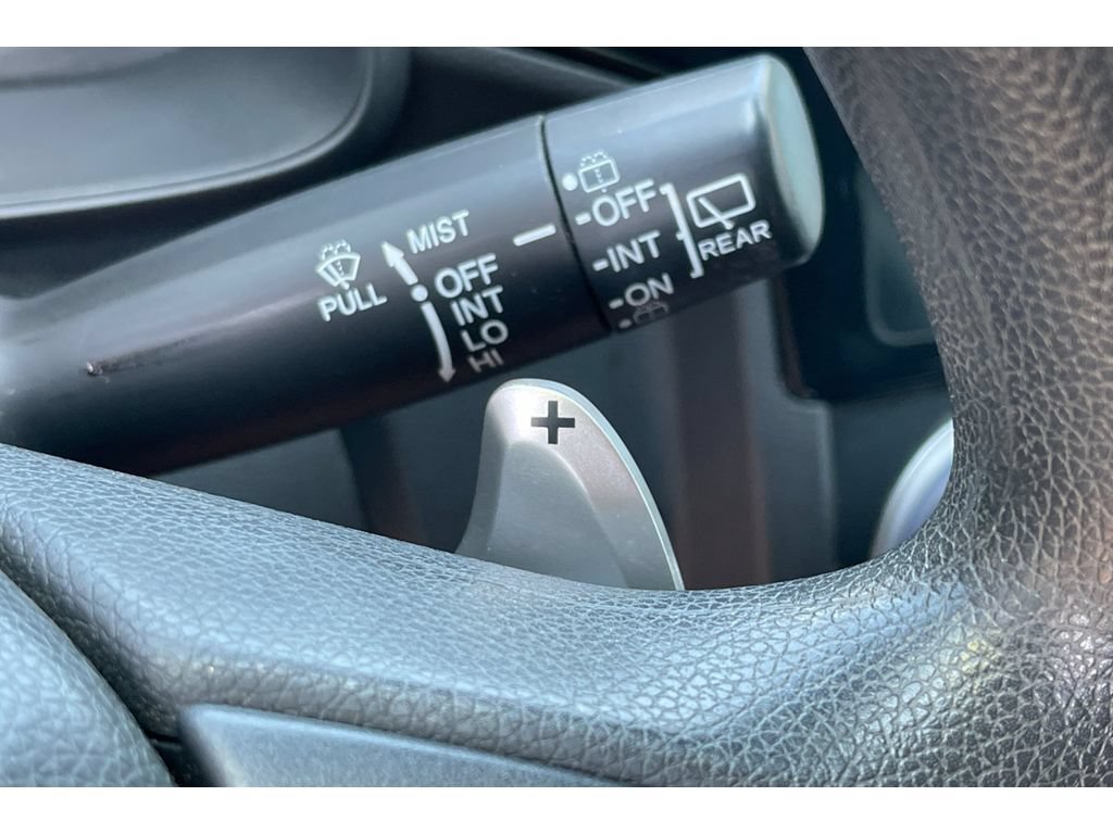 Used 2015 Honda Fit EX image 39