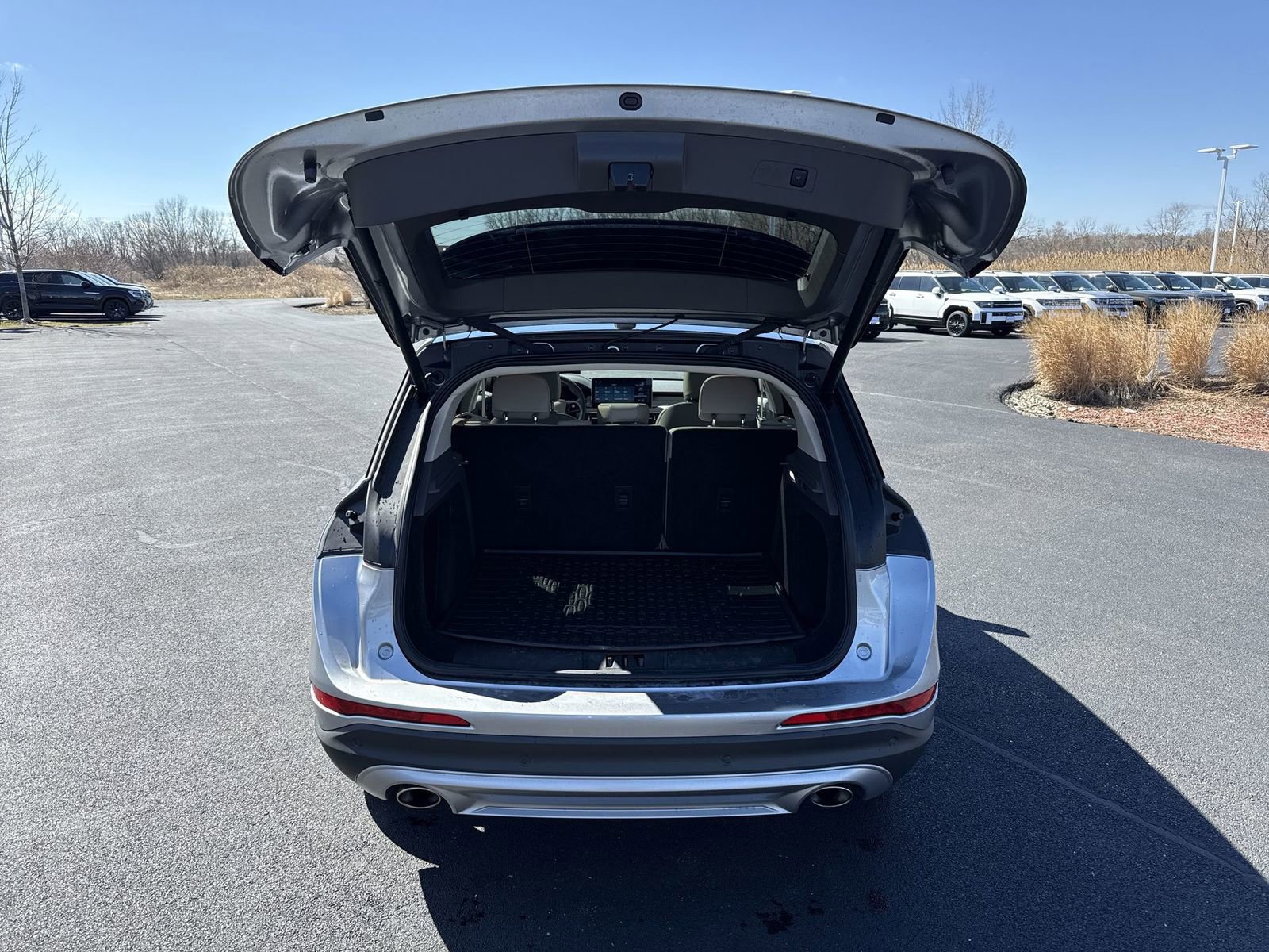 Used 2023 Lincoln Corsair AWD w/ Equipment Group 102A image 23