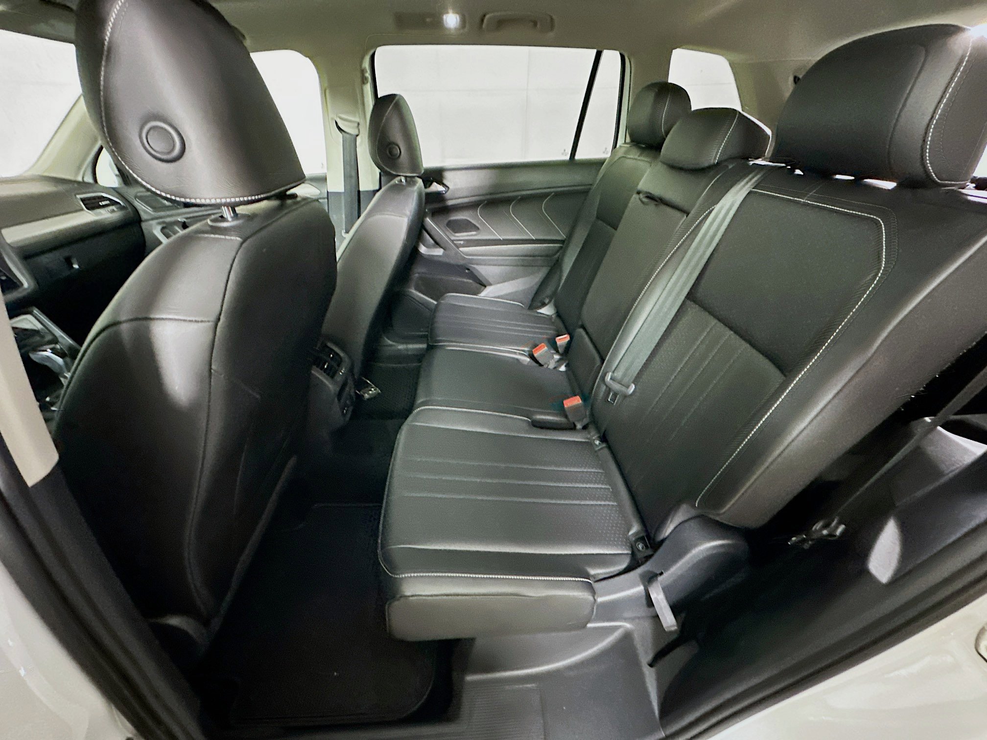 Used 2022 Volkswagen Tiguan SE FWD image 25
