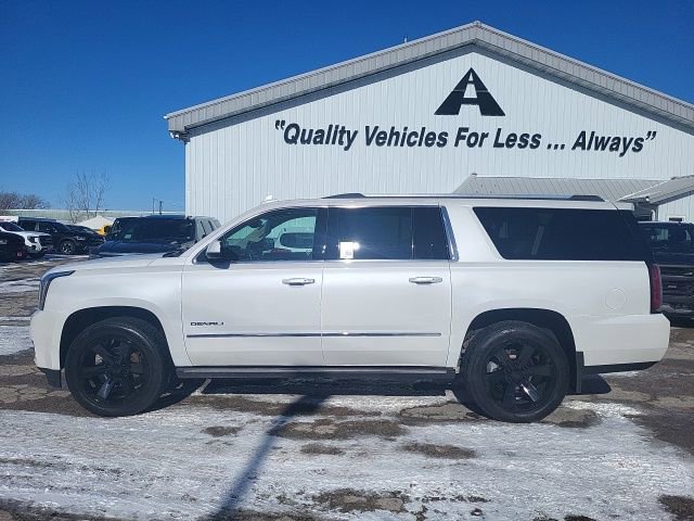 Used 2018 GMC Yukon XL Denali image 24