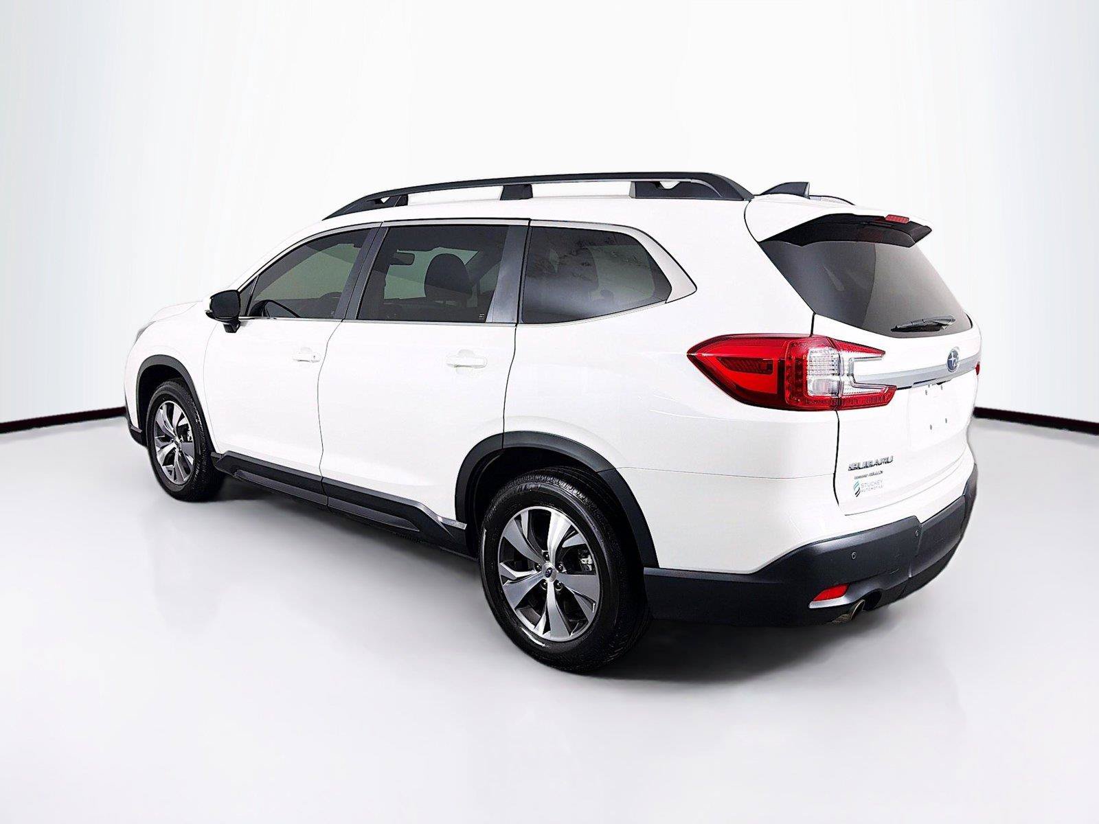 Used 2024 Subaru Ascent Premium w/ Convenience Package AWD/4WD image 9