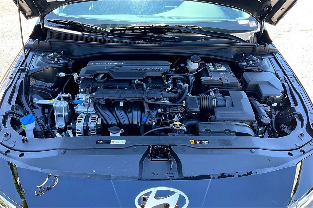 New 2026 Hyundai Elantra SE FWD image 12