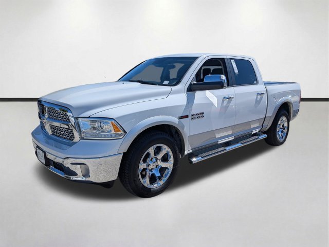Used 2015 RAM 1500 Laramie w/ Convenience Group AWD/4WD image 11