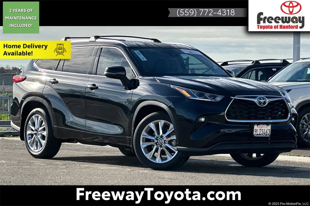 Used 2023 Toyota Highlander Limited image 1