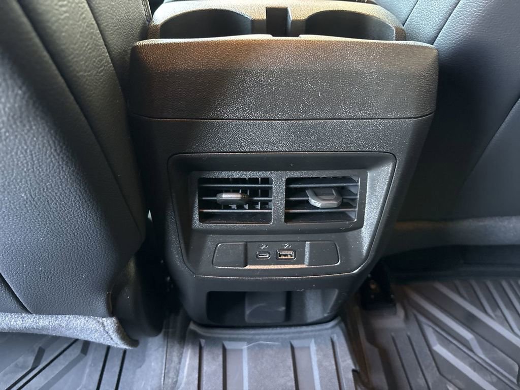 Certified 2024 GMC Canyon Denali AWD/4WD image 22