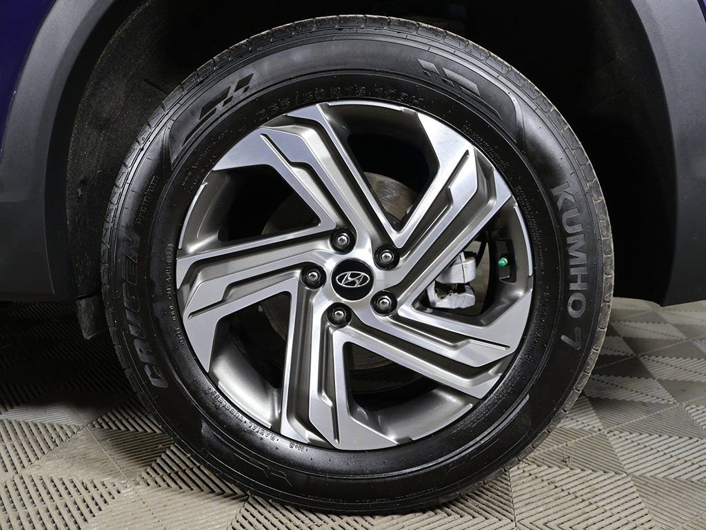 Certified 2023 Hyundai Santa Fe SEL image 19