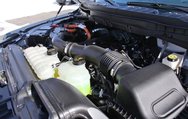 Used 2025 Ford F150 Platinum AWD/4WD image 16