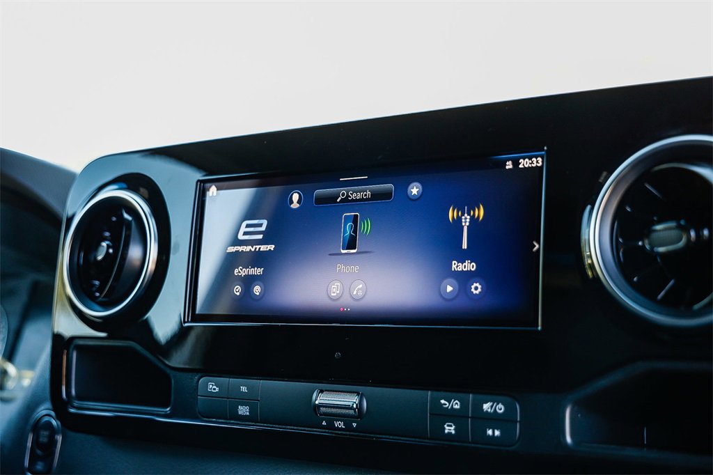 Used 2024 Mercedes-Benz eSprinter 170 Cargo image 12