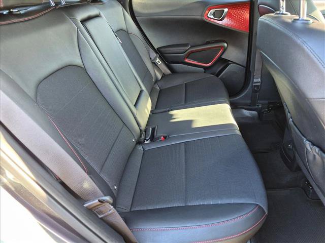 Used 2022 Kia Soul Turbo FWD image 21