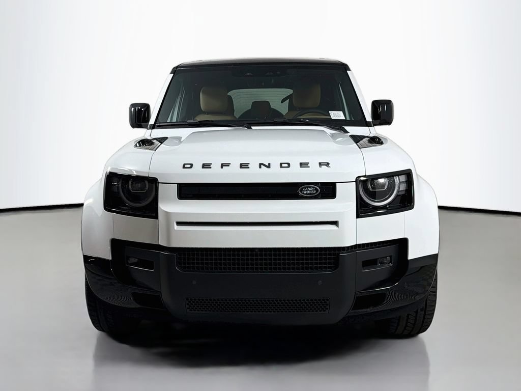 New 2026 Land Rover Defender 110 X-Dynamic SE AWD/4WD image 2